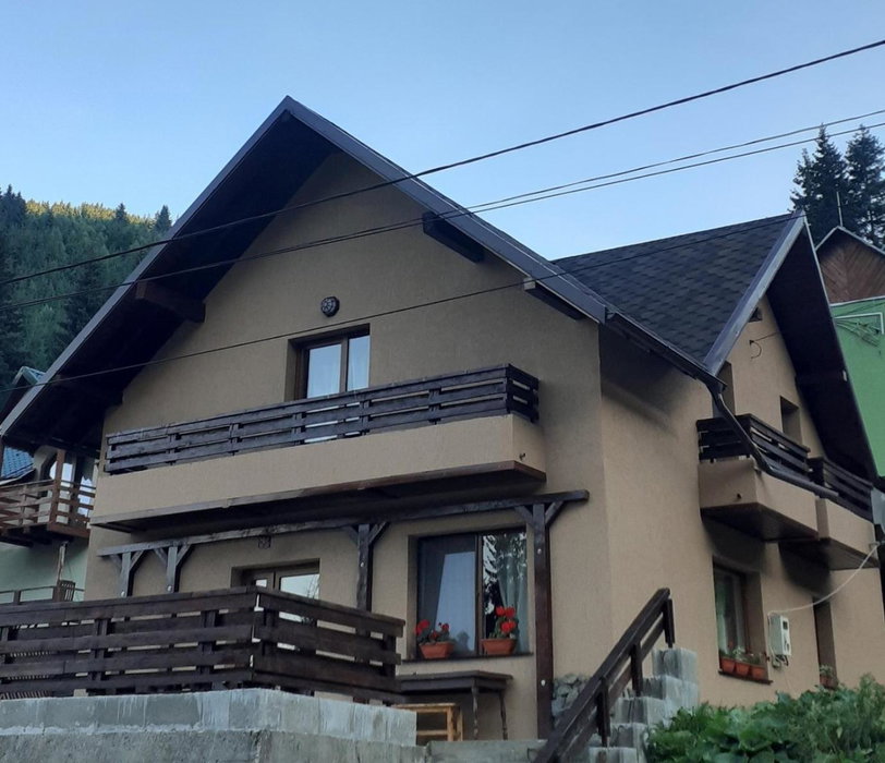Cabana NEDA, Rausor, Romania