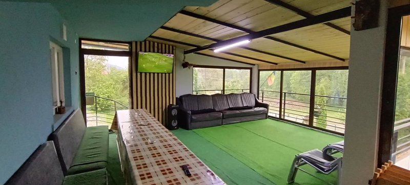 Casă de vacanţă ,,La Vălucu", Curtea de Argeş, Romania