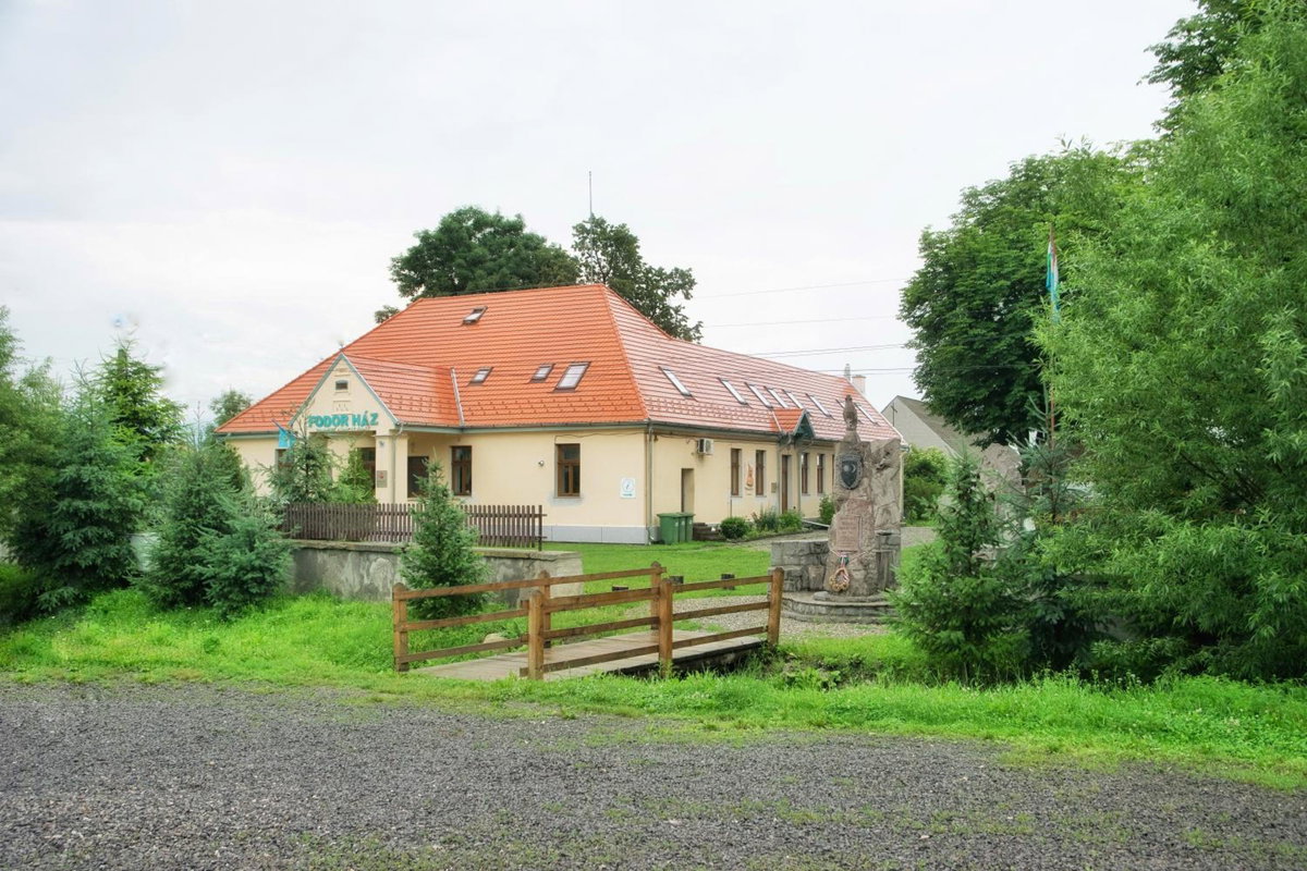 Fodor Ház, Romania