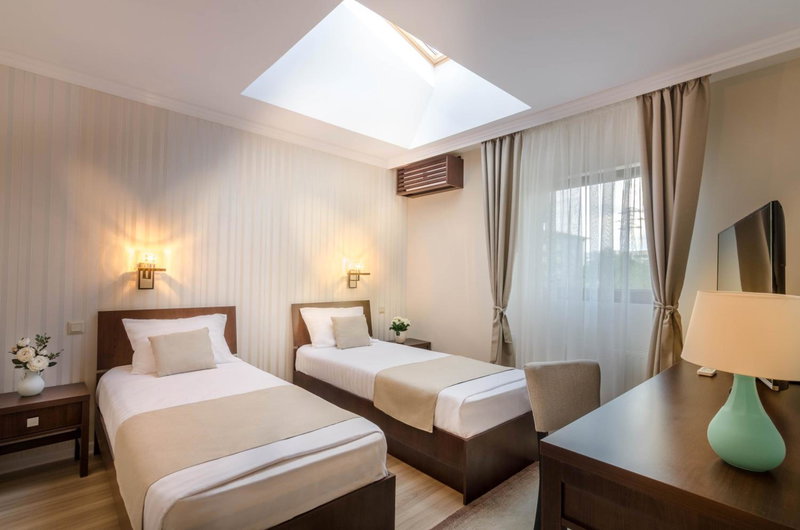 Seva Hotel Health Club, Campina, Romania