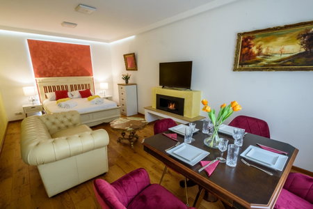 Ultracentral luxury apartment, Cluj-Napoca, Romania