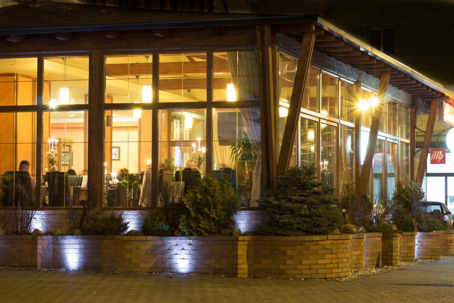 Restaurant Pensiune Bucovina, Câmpulung Moldovenesc, Romania