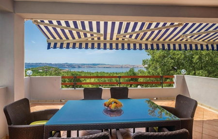Apartments Paola, Karlobag, Croatia