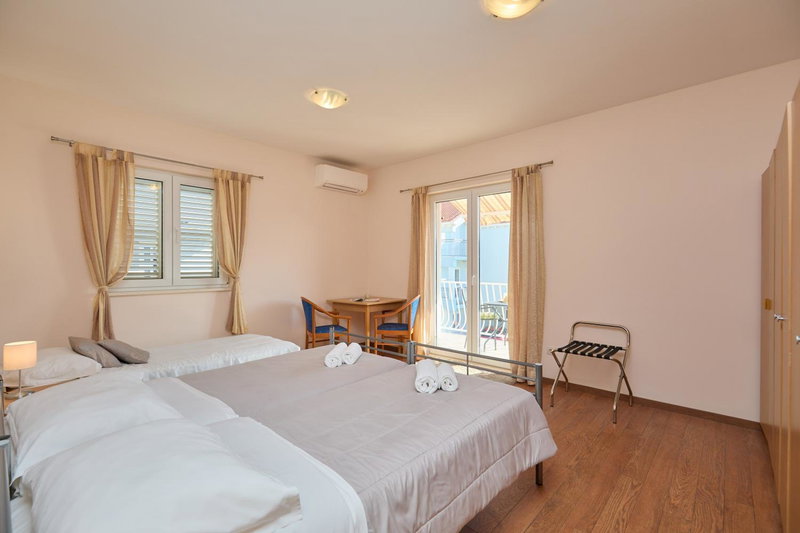 Apartment Marijana, Mlini, Croatia