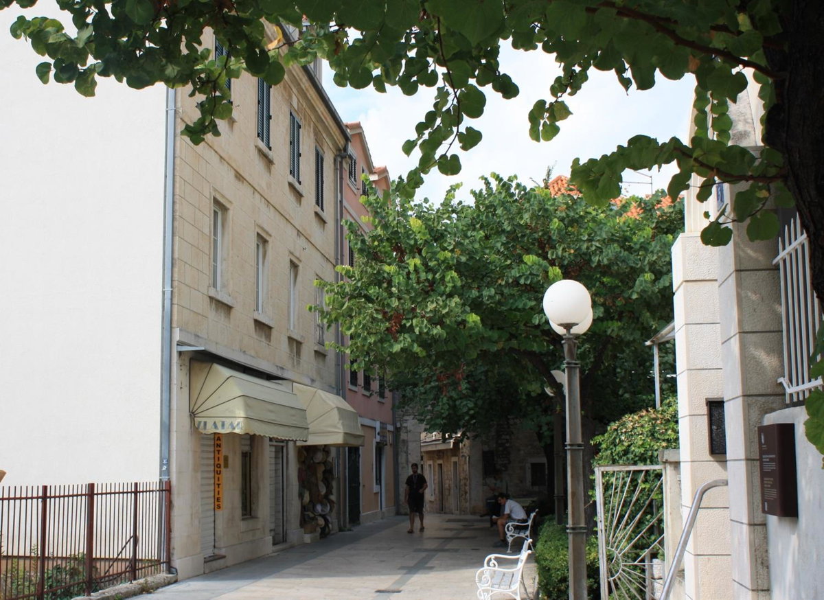 Hotel · Old Town Apartment, Omiš