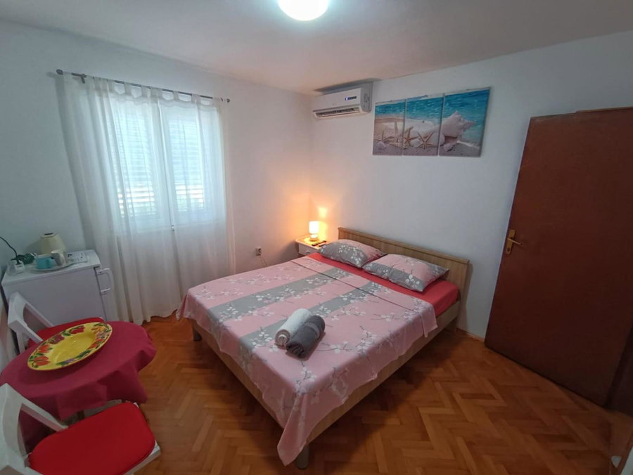 Guesthouse Eljuga Family, Stari Grad, Croatia