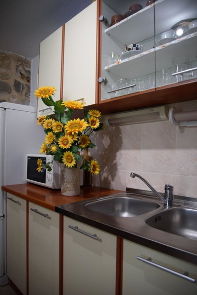 Apartments Cvitini Dvori Garjak, Vrlika, Croatia