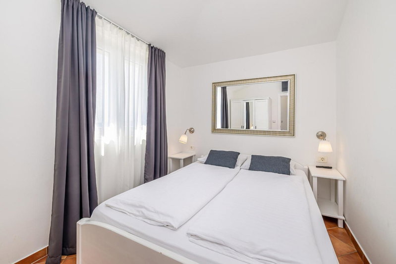 Villa Haya with heated pool, Linardići, Croatia