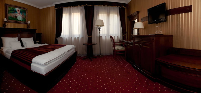 Hotel Óbester, Debrecen, Hungary