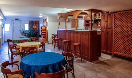 Bor Bazilika Apartman, Tarcal, Hungary