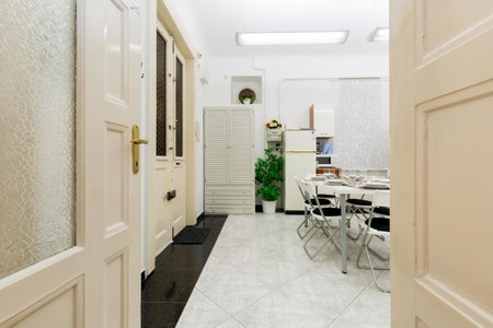 K17 Kinizsi Apartment, Budapest, Hungary