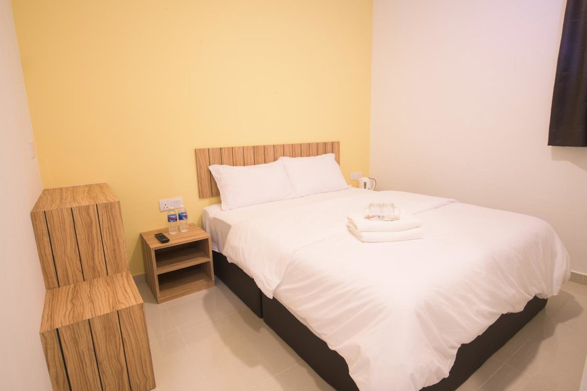 Hotel · LTL Guesthouse, Johor Bahru