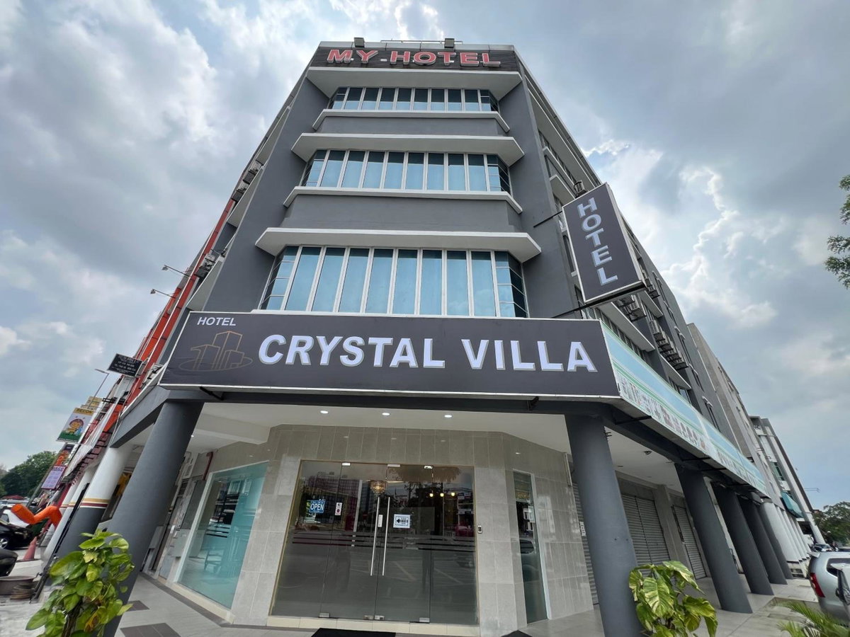 Hotel · Hotel Crystal Villa, Kampong Batu Enam