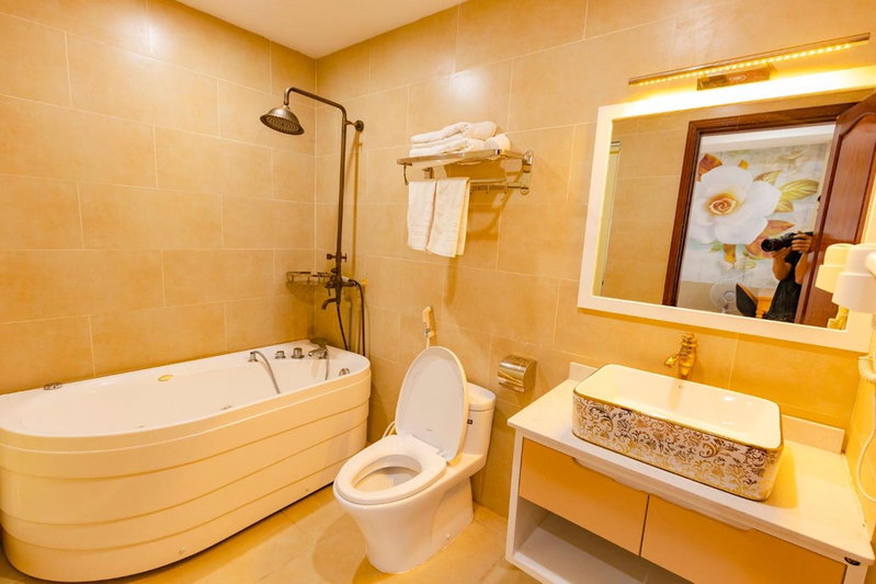 Hoa Viên Hotel - Suối khoáng Kim Bôi, Hòa Bình, Vietnam