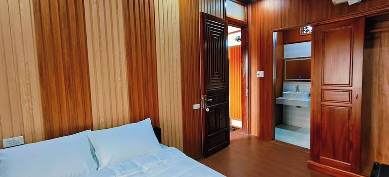 Mai Viên Homestay & Restaurant, Hue, Vietnam