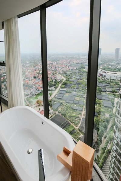 Onsen Landmark Luxury Apartments, Van Giang, Vietnam