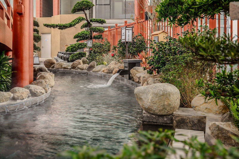 Onsen Landmark Luxury Apartments, Van Giang, Vietnam