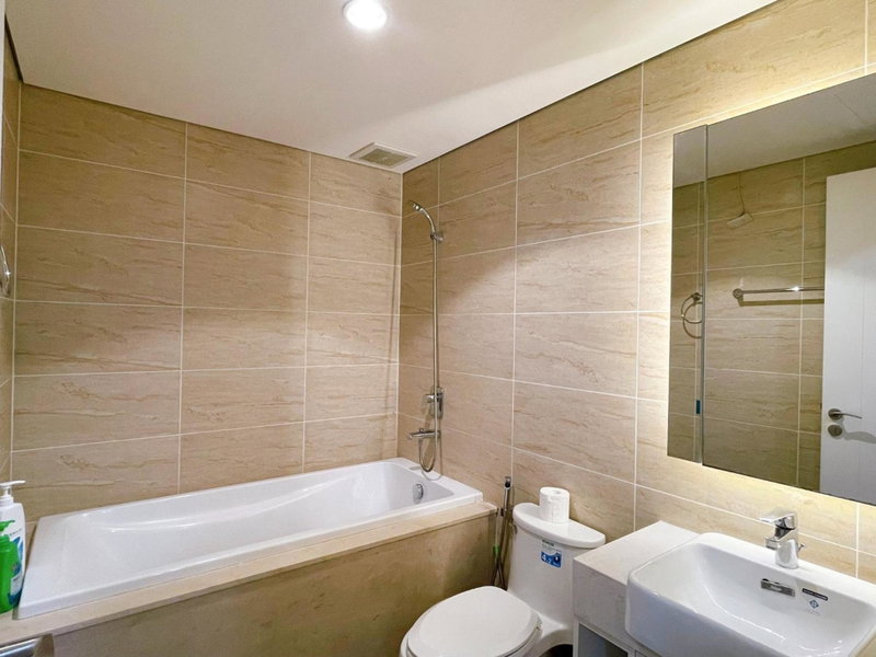 Vincom Center Dcapitale 119 Trần Duy Hưng Trung Hoà Cầu Giấy, Hanoi, Vietnam