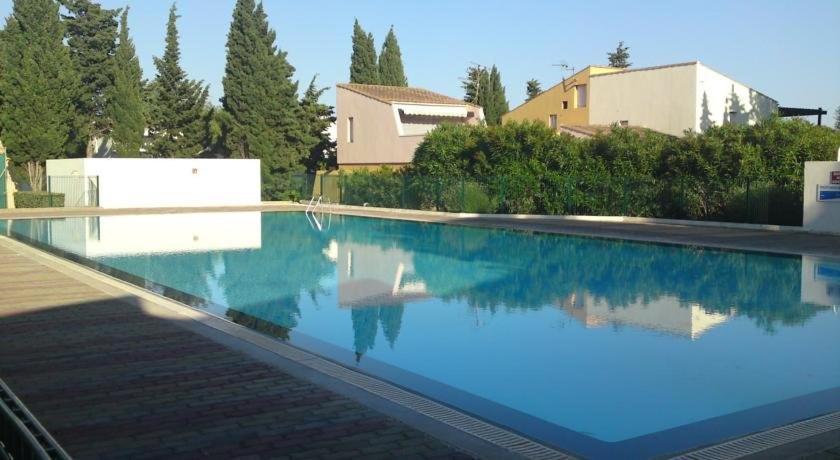 Hotel Tennis International, France