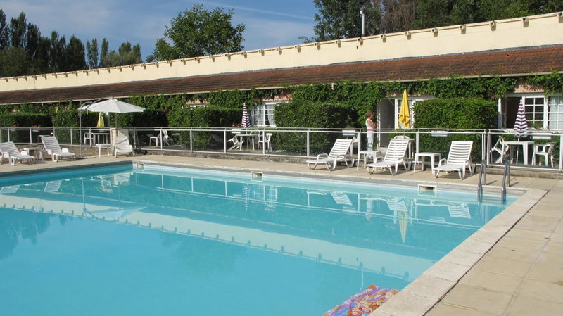 Hôtel Acostel, Meaux, France