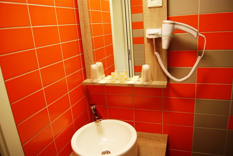 Fasthôtel Clermont sud, Aubière, France