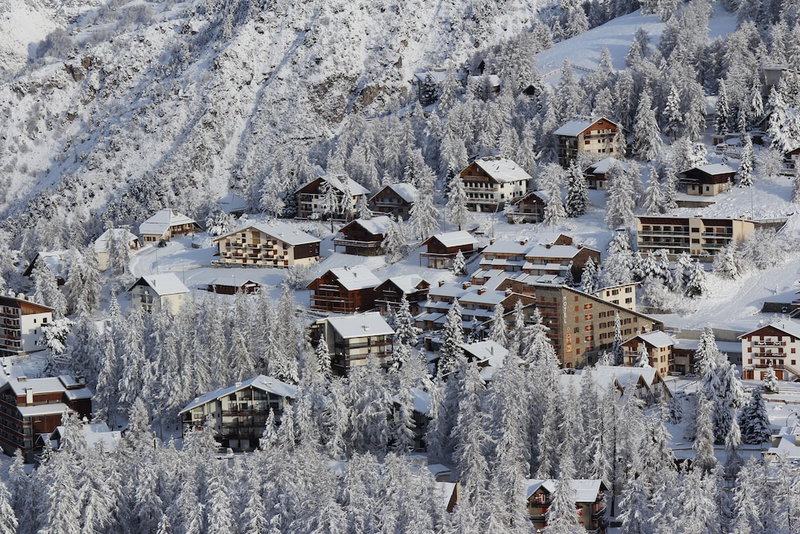 Adonis Hotel Le Chastellan, Guillaumes, France