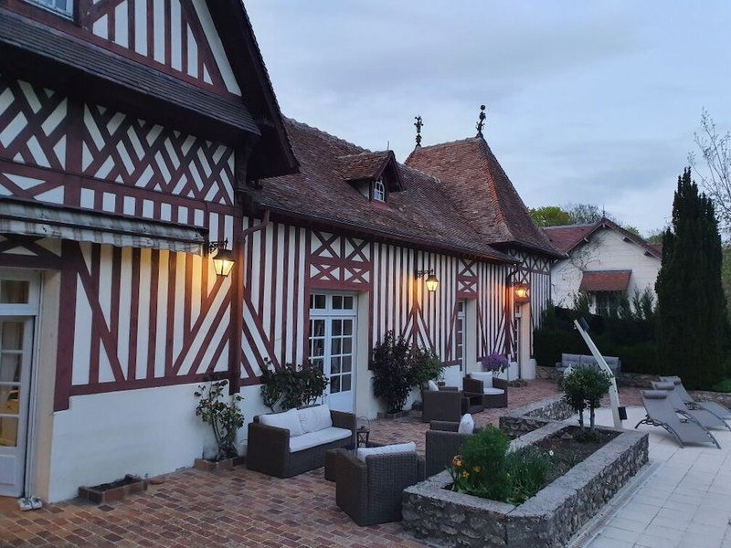 Marquise Barbot, Évry-Courcouronnes, France