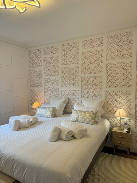 Erawan Boutique Hotel, Evreux, France
