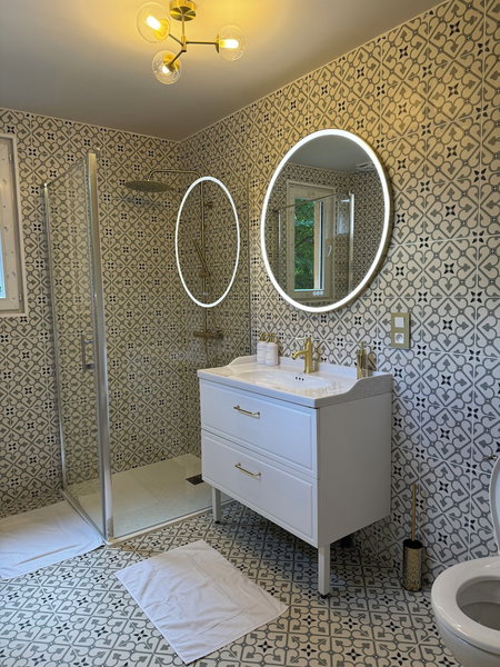 Erawan Boutique Hotel, Evreux, France