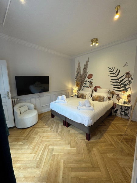 Erawan Boutique Hotel, Evreux, France