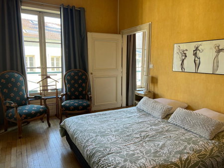 La Lodge Victoria -Vieille Ville & Pépinière -50m2, Nancy, France