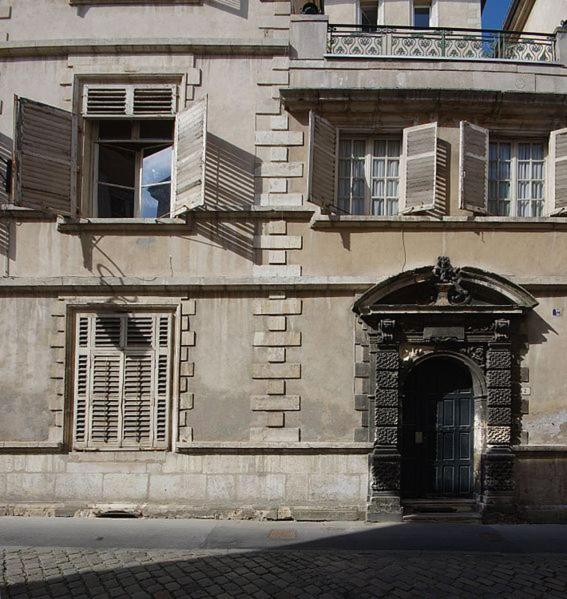 La Lodge Victoria -Vieille Ville & Pépinière -50m2, Nancy, France