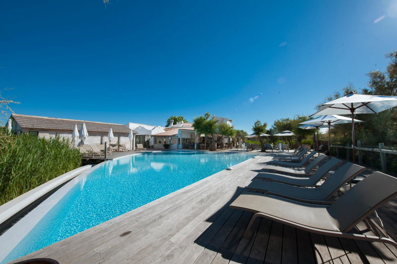Hôtel Restaurant Les Arnelles, Saintes-Maries-de-la-Mer, France