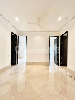 Apartment for rent in North Jakarta, Indonesia · Atmaya Apartment · 4 rooms, 3 baths