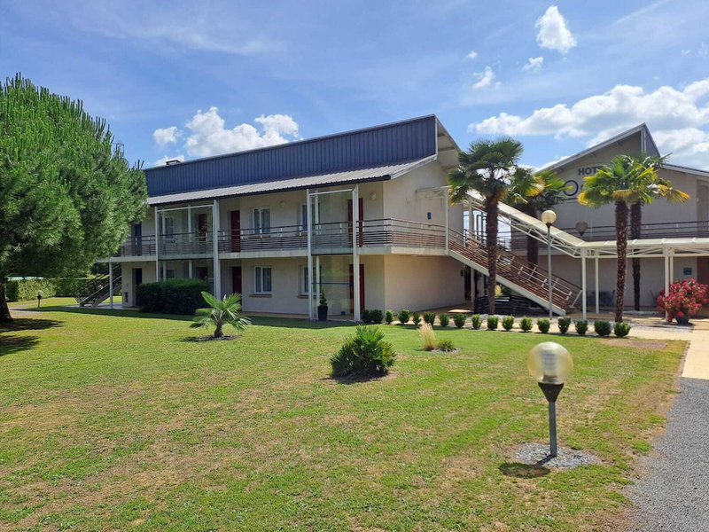 Hotel L'Océane Angers Parc Expo, Rives-du-Loir-en-Anjou, France