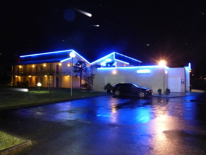 Hotel L'Océane Angers Parc Expo, Rives-du-Loir-en-Anjou, France