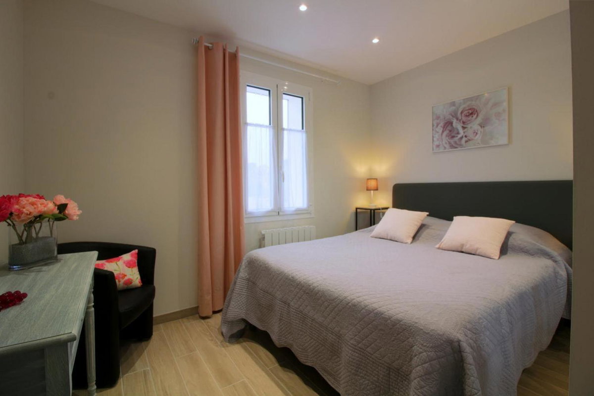 Hotel · Les Raisins du Bonheur, Puisseguin