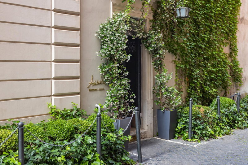 Hotel Vilòn - Small Luxury Hotels of the World, Rome, Italy