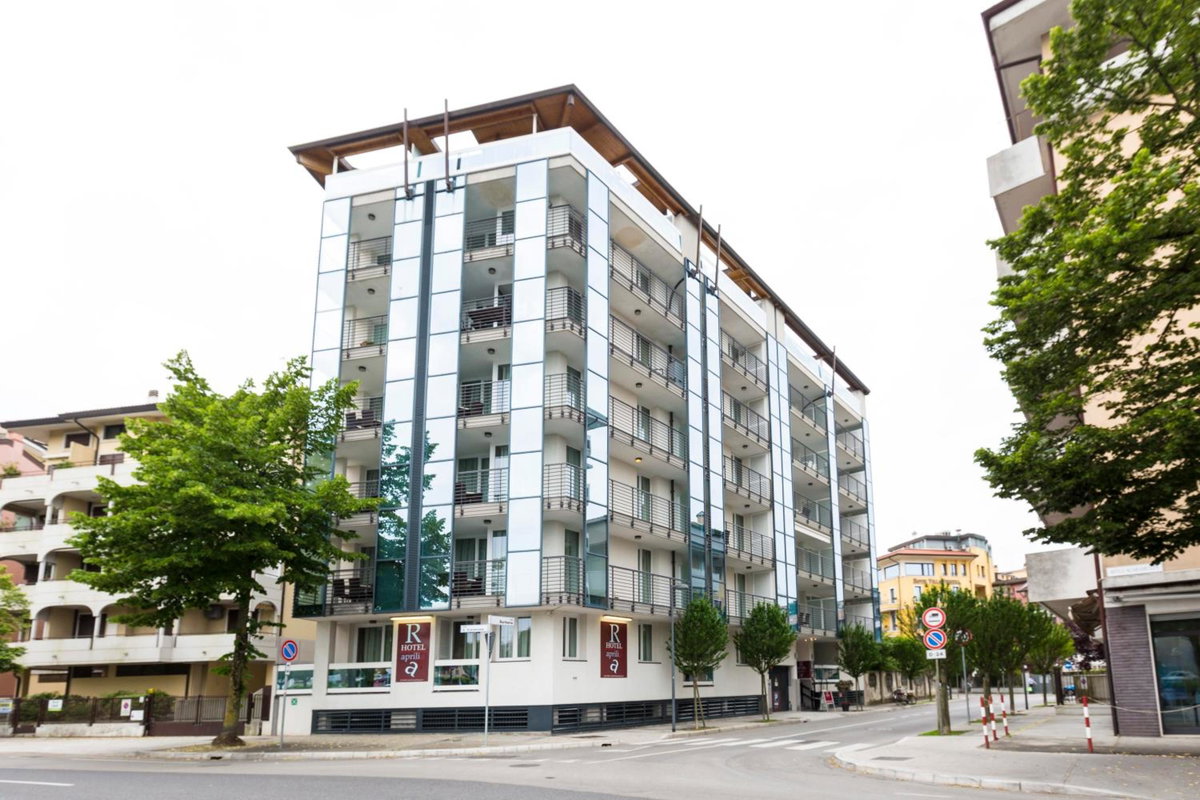 Hotel · Residence Aprilia, Grado