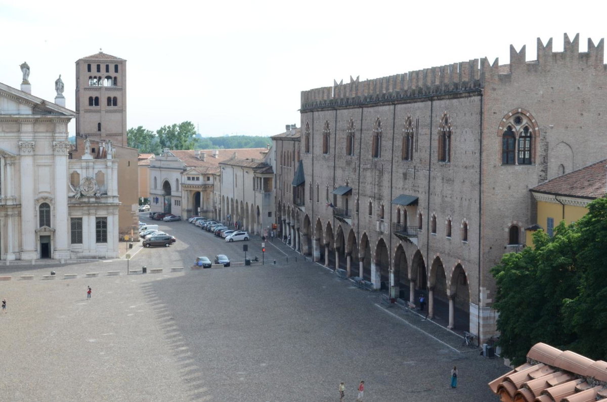 Abbazia Bed & Breakfast, MantegnaHotels, Italy