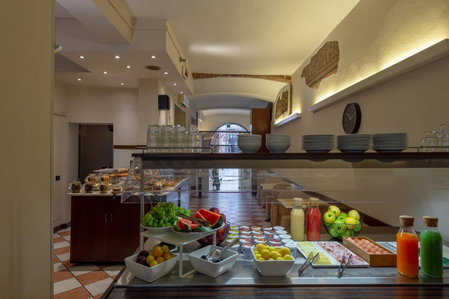 Abbazia Bed & Breakfast, MantegnaHotels, Mantova, Italy