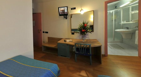 Hotel Vela, Trento, Italy
