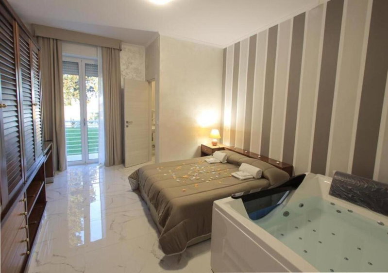 Hotel Holiday, Foggia, Italy