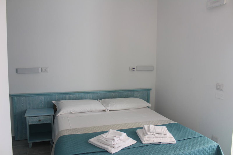 Vel Marì - Rooms on the Beach, Alghero, Italy