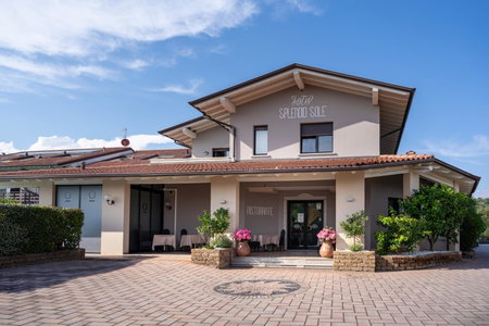 Spa Hotel Splendid Sole, Manerba del Garda, Italy