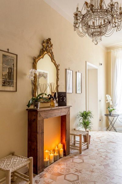 Perle d'Ambra, Lucca, Italy