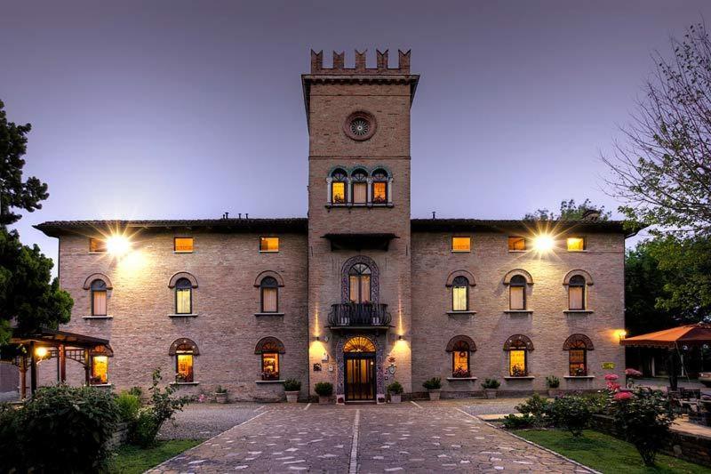 Hotel · Hotel Castello, Modena