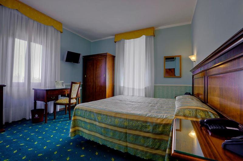 Hotel Castello, Modena, Italy
