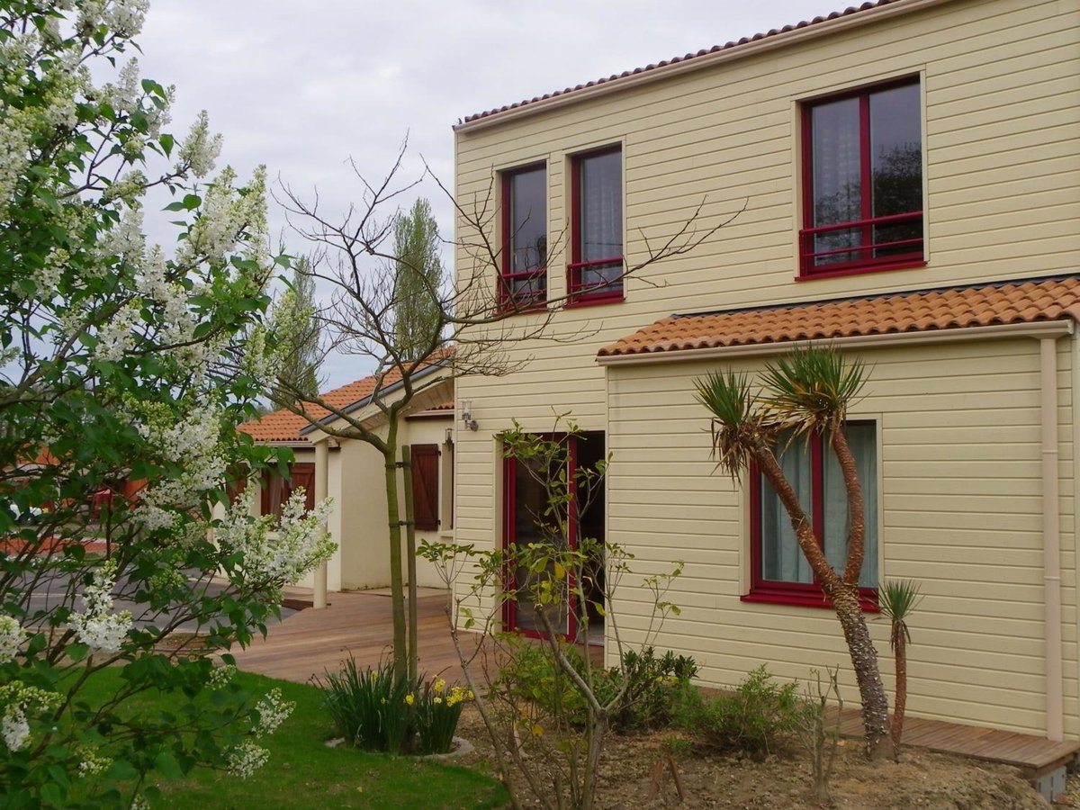 Casa celine moderna, relax, comoda alle spiagge e negozi, Italy