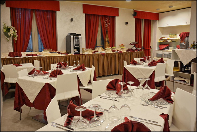 Hotel & Residence Torino Centro - Stazione Porta Susa, Turin, Italy